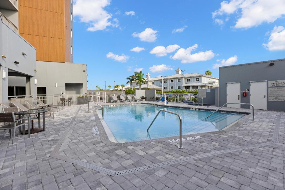 Towneplace Suites By Marriott Cape Canaveral Cocoa Beach Extérieur photo