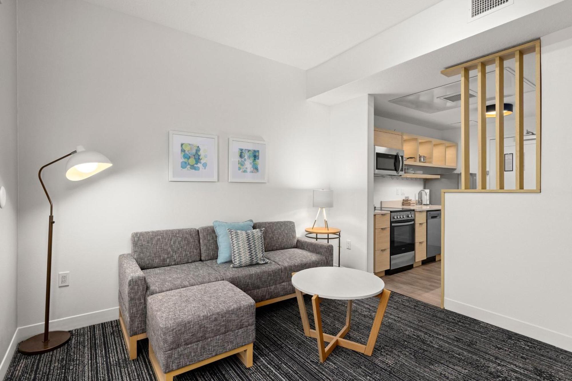 Towneplace Suites By Marriott Cape Canaveral Cocoa Beach Extérieur photo