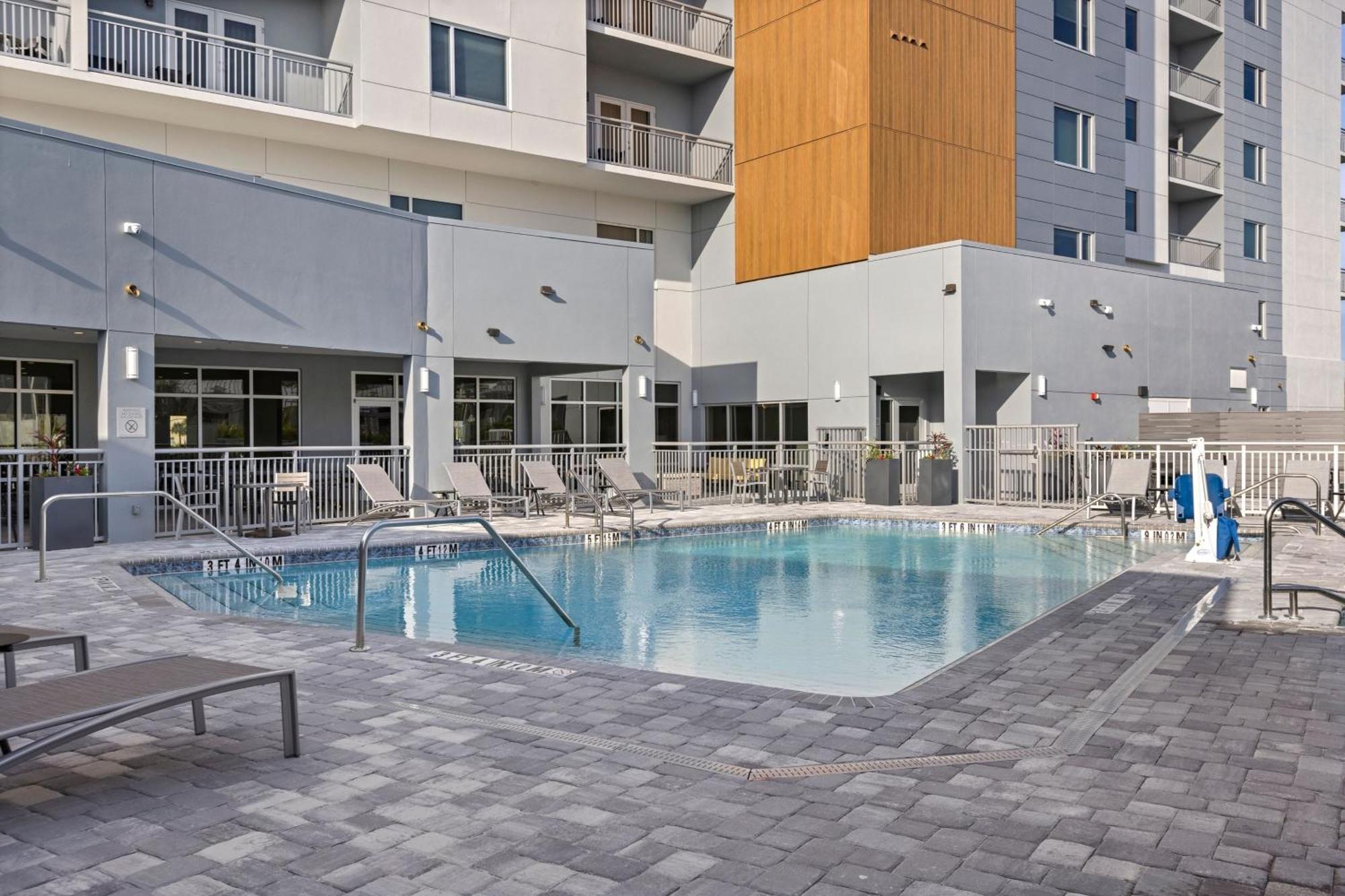 Towneplace Suites By Marriott Cape Canaveral Cocoa Beach Extérieur photo